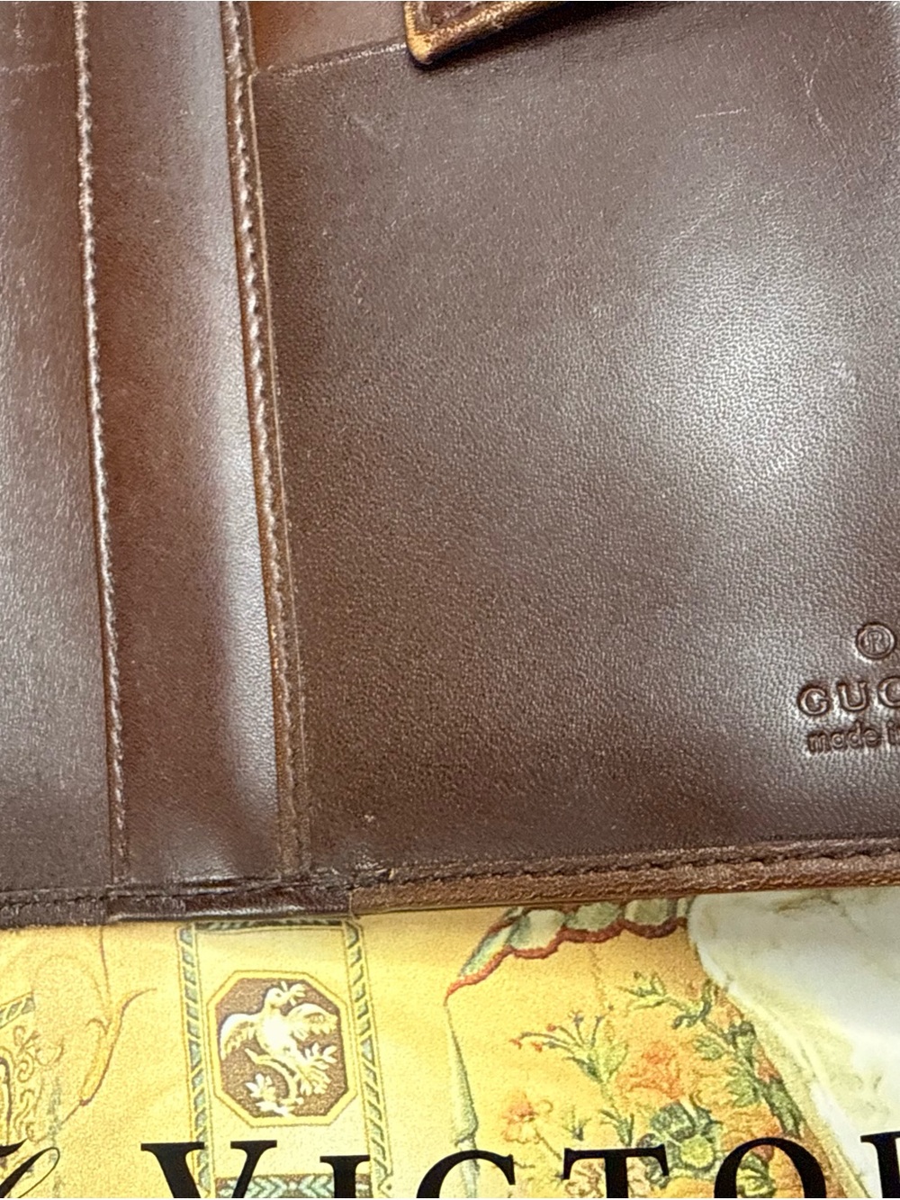 Vintage Gucci Dark Brown Leather Clutch with Gold GG Medallion - Picture 2 of 11